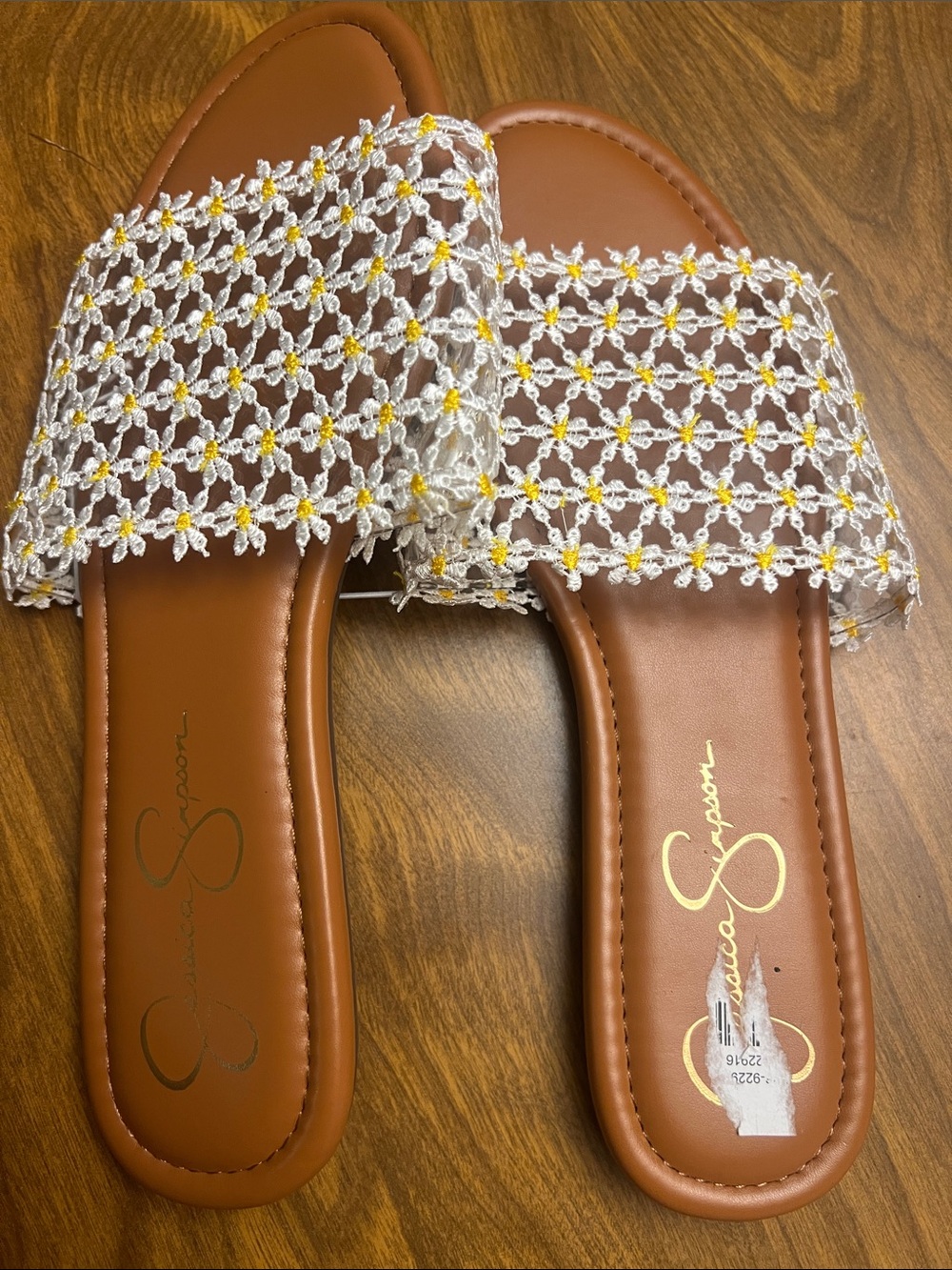 New size 9 Jessica Simpson White Daisy Crochet Slide Sandals - Tan Footbed